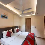Hotel Royal Plaza New Delhi