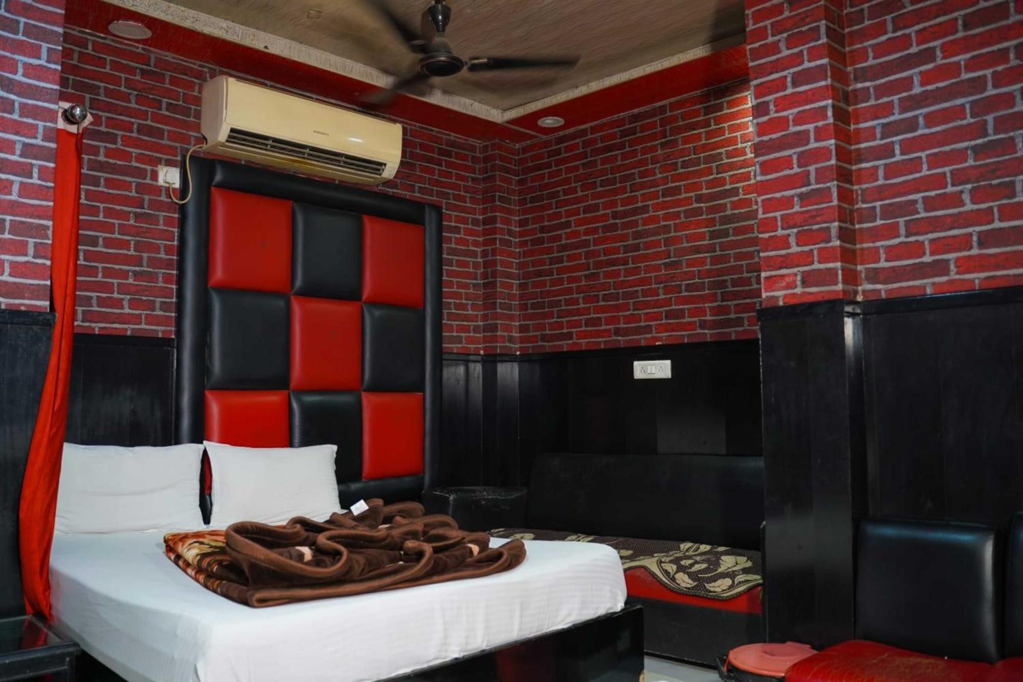 Hotel Royal Plaza
